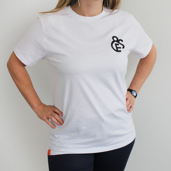 t-shirt blanc Efferv&Sens avec logo brodé sur la poitrine -2020